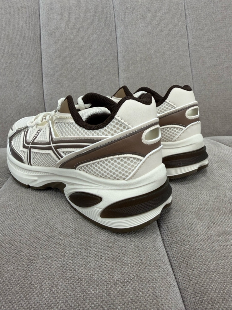 Laisvalaikio bateliai A#454