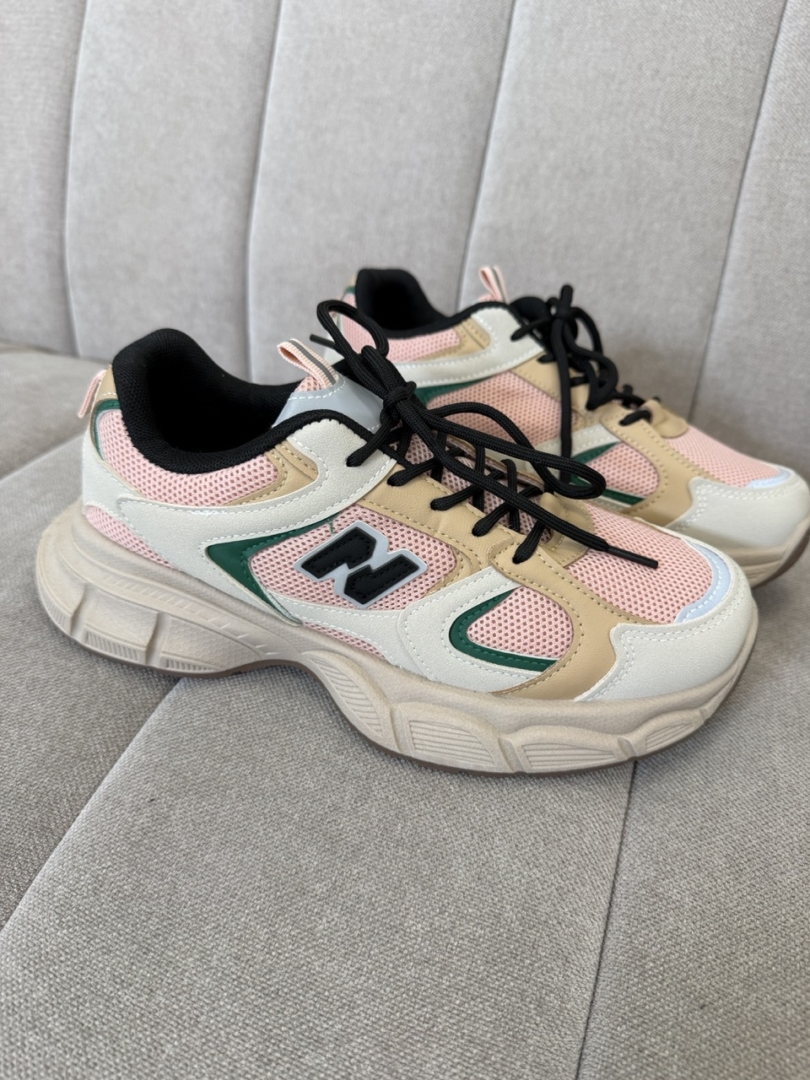 Laisvalaikio bateliai A#462